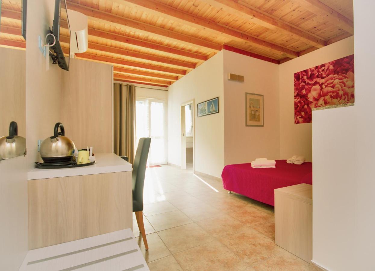 Bed and Breakfast Il Sole Nel Mare - Lido Di Volano Комаккьо Екстер'єр фото