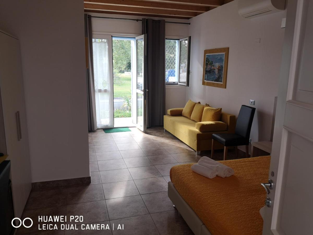 Bed and Breakfast Il Sole Nel Mare - Lido Di Volano Комаккьо Екстер'єр фото